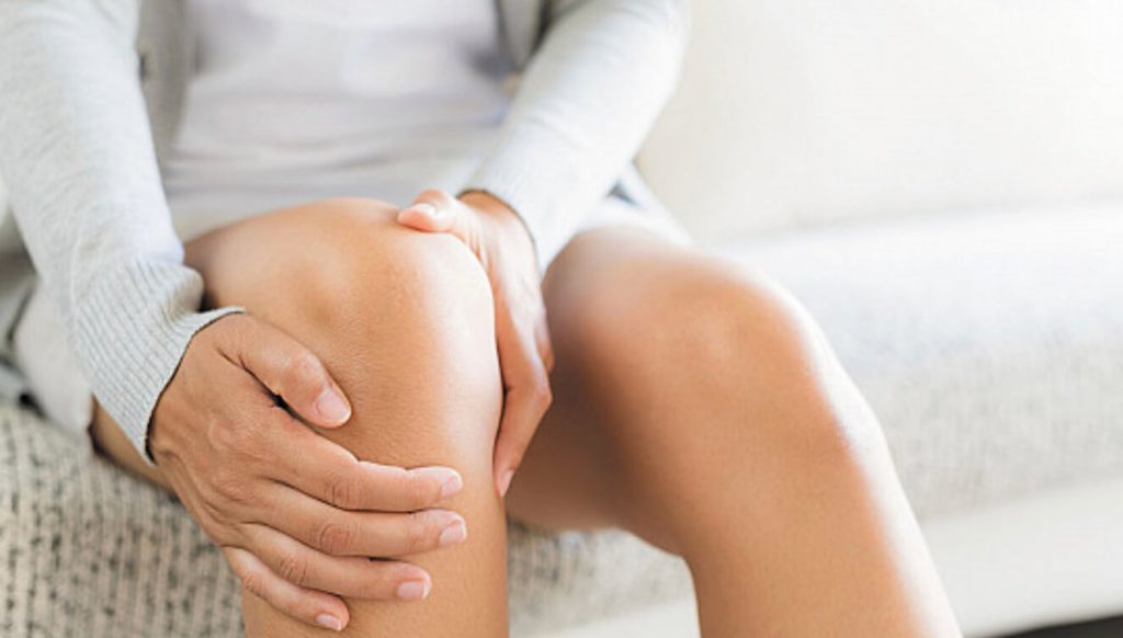 ‘Movie Sign’ (Patellofemoral Pain): Causes, Symptoms & Physiotherapy Treatment in Dubai