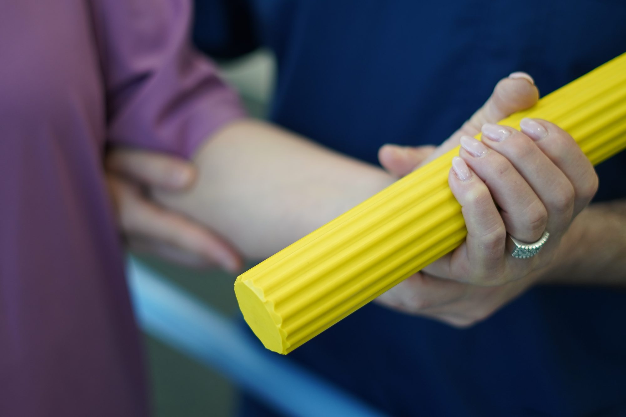 Kinetika physiotherapist treating a patient with chronic pain at Kinetika Dubai
